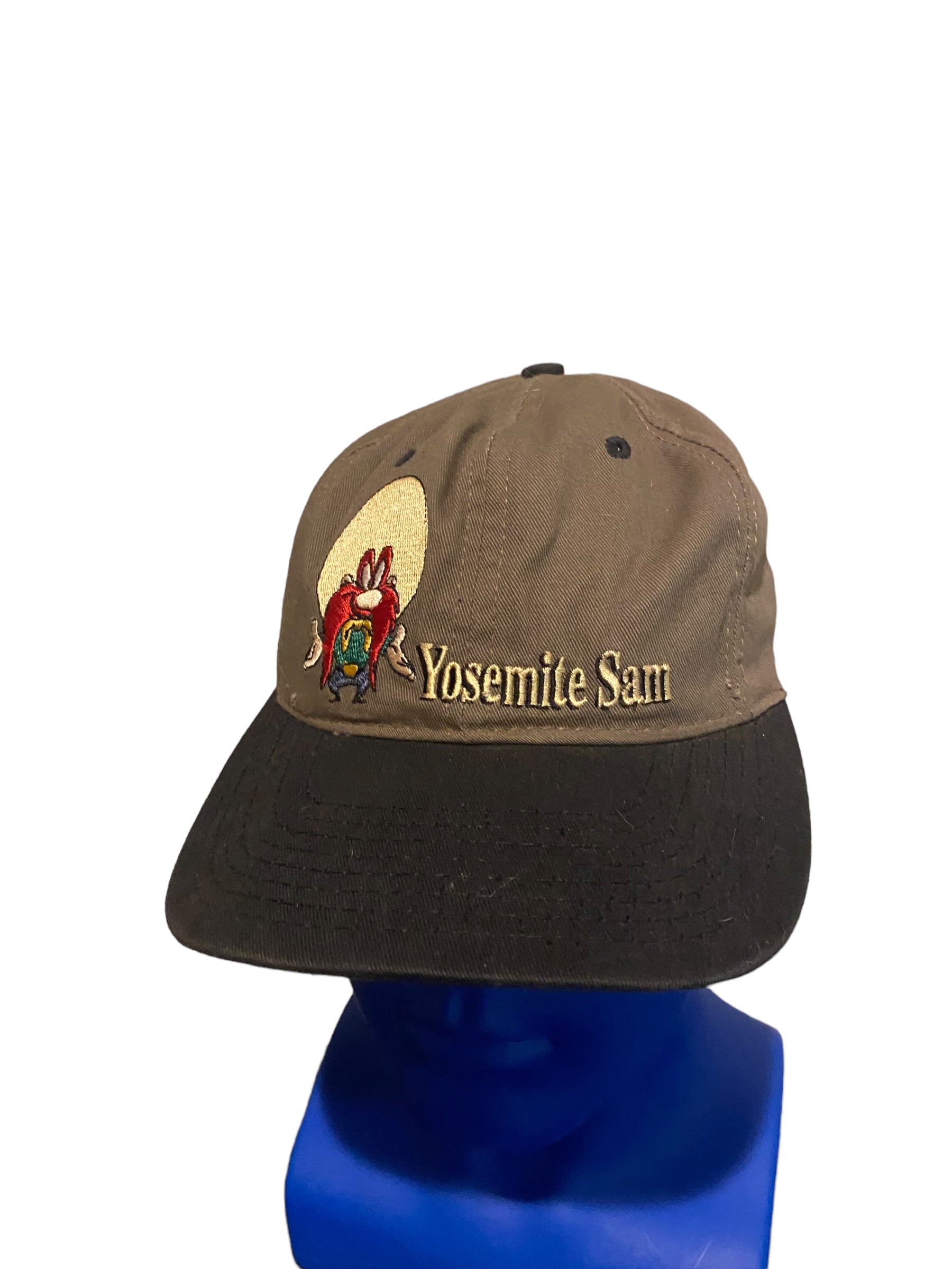 VTG Yosemite Sam Embroidered Hat Medium fitted Warner Bros ACME Looney Tunes - Altezahan