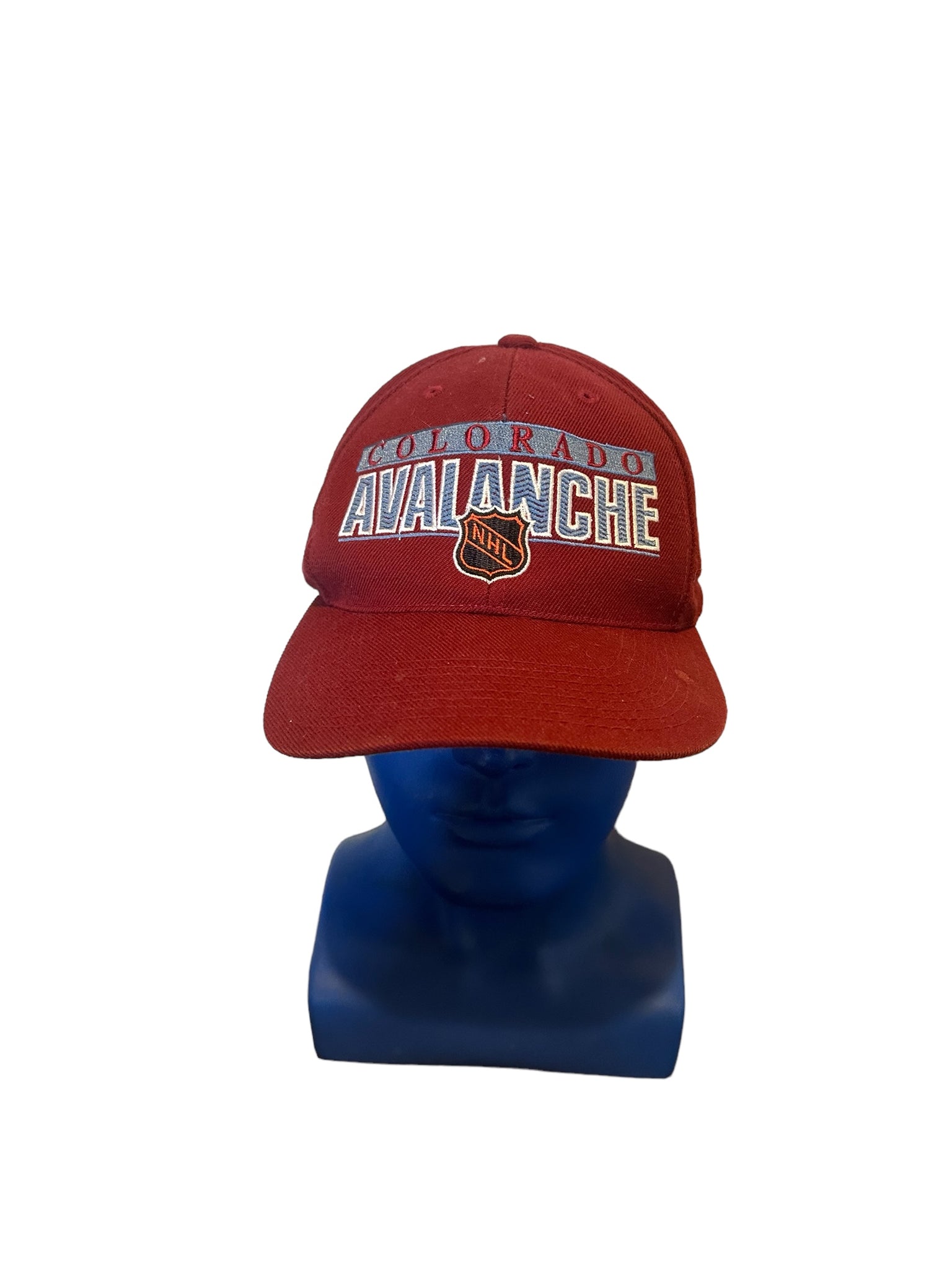 Vintage sports specialties center ice NHL colorado avalanche embroidered script snapback hat