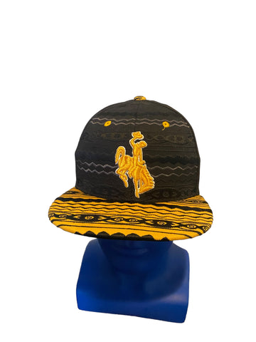 Zephyr Wyoming Cowboys Embroidered Logo Black And Yellow Snapback Hat