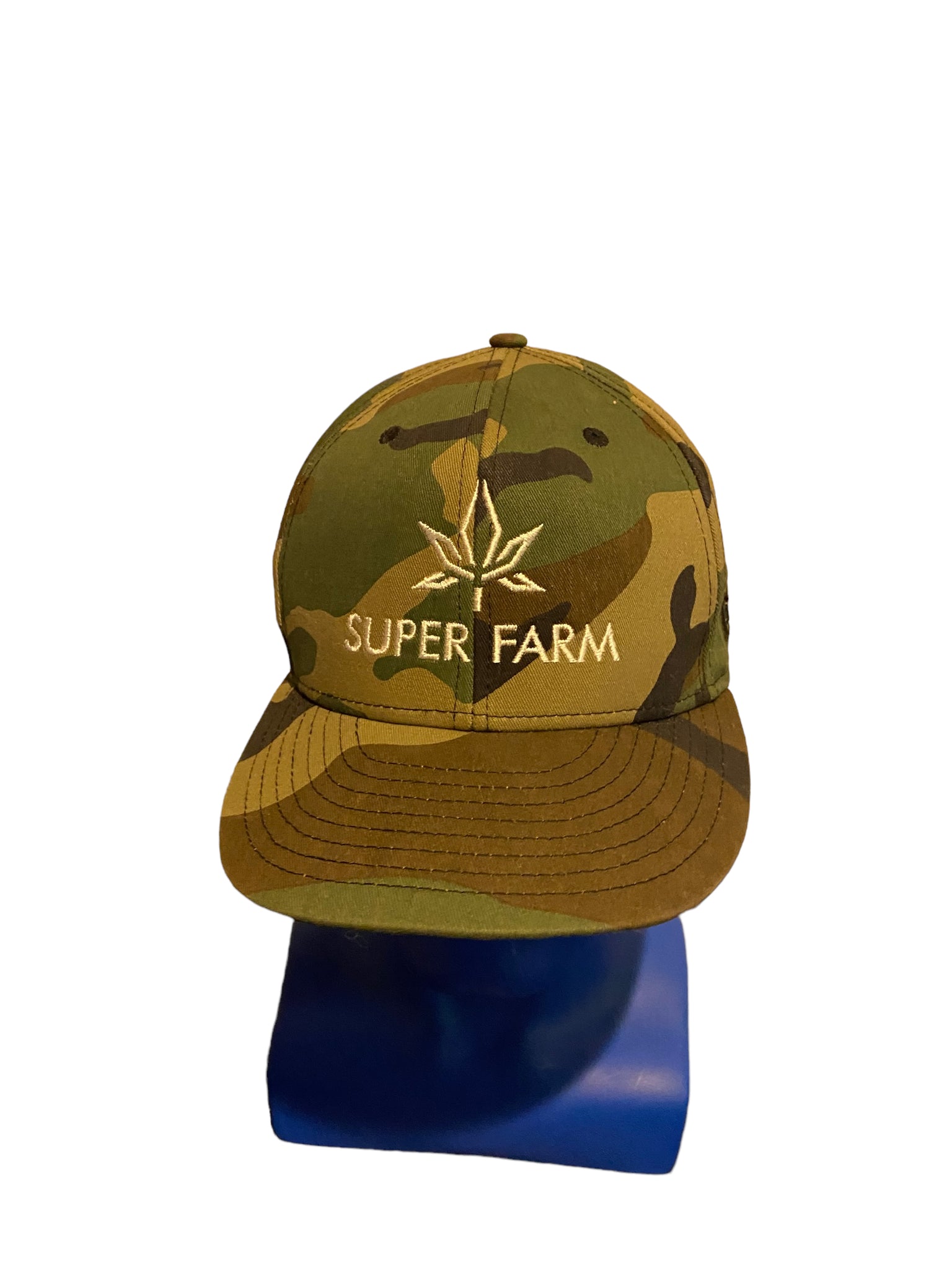 new era snapback super farm and leaf logo embroidered camo hat