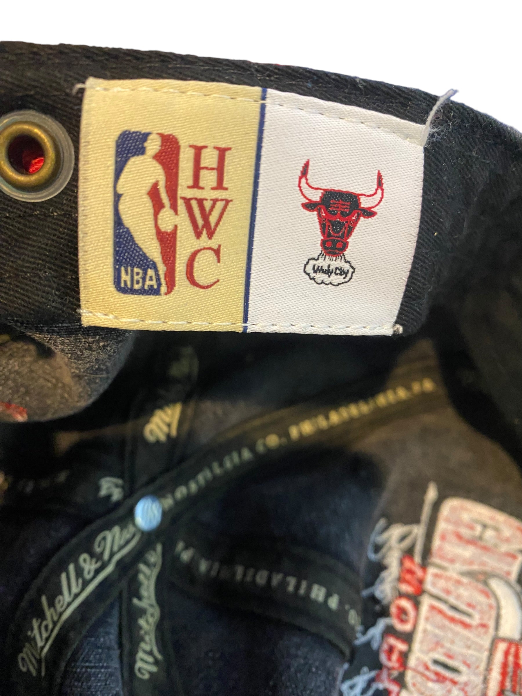 Mitchell & Ness Vintage Chicago Bulls Back To Back World Champions 91' 92 Hat black denim - Altezahan