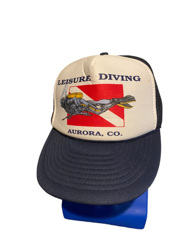 vintage leisure diving aurora, co trucker hat Snapback Clean
